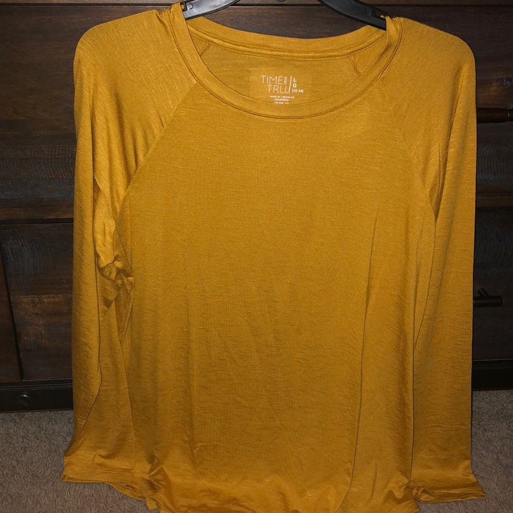 Basic long sleeve